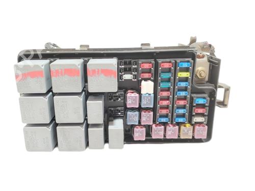 Fuse box DAEWOO NUBIRA Saloon (J100)  | BP5382470E1 