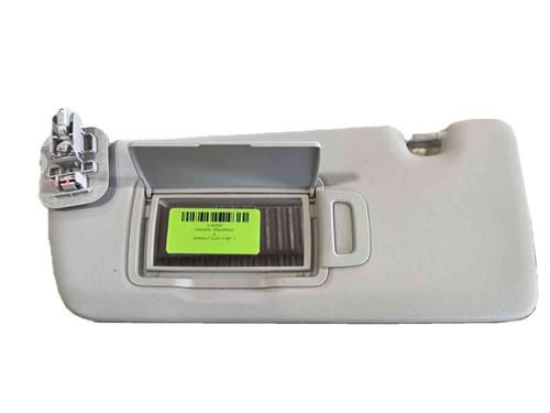 left-sun-visor-renault-clio-v-b7_-2019-36531460 main image