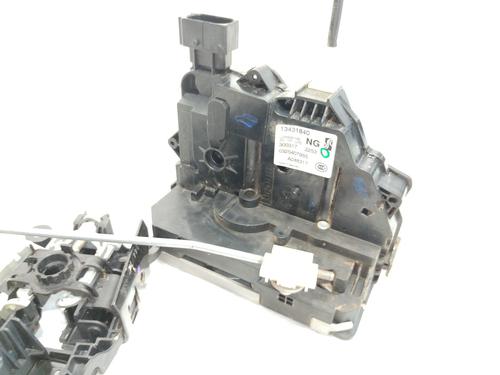 Vergrendeling rechts voor OPEL CORSA E (X15) 1.4 (08, 68) (75 hp) 6971416