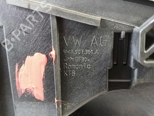 Fuse box SKODA OCTAVIA IV (NX3, NN3, PV3) 2.0 TDi | BP31794807E1