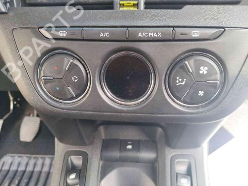 Used Climate control Climate control 37154064 37154064