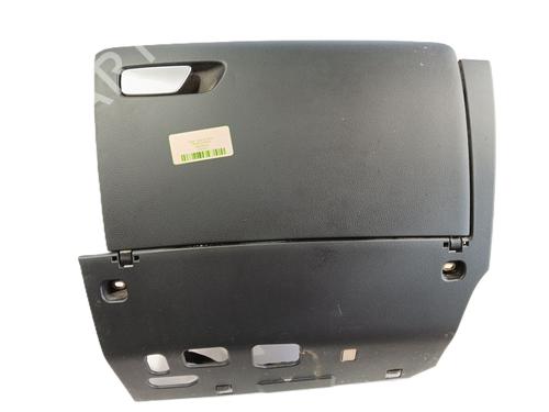 Porta-luvas AUDI A3 (8V1, 8VK) 1.4 TFSI (122 hp) 32108959
