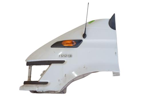 Guarda-lamas esquerdo Guarda-lamas esquerdo IVECO DAILY III Van 35 S 13 V,35 C 13 V (125 hp) 35952780 35952780