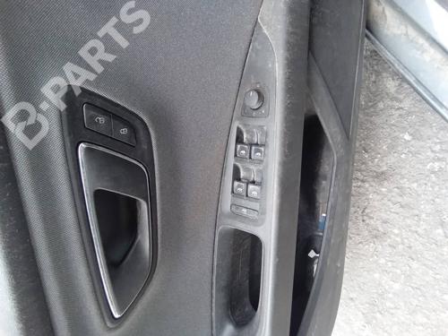 left-front-window-switch-seat-leon-5f1-12-tsi-2012-2013-2014-2015-2016-2017-2018-2019-2020-2021-11051300 main image