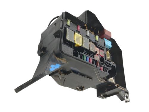Used Fuse box TOYOTA RAV 4 III (_A3_) 2.2 D 4WD (ALA30_, ALA30R) (150 hp) 8269884