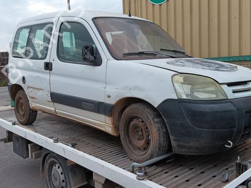 Pièces Détachées Usagées CITROËN BERLINGO / BERLINGO FIRST MPV (MF_, GJK_, GFK_) 1.9 D (MFWJZ) (70 hp) 4379995