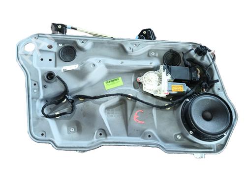 Rudehejsemekanisme ventre foran VW BORA I (1J2) 1.9 TDI (110 hp) 30081377