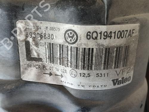 Left headlight VW POLO IV (9N_, 9A_) 1.4 16V | BP29888311C28