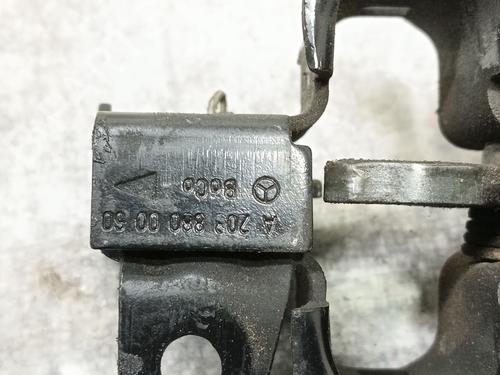 Hood lock MERCEDES-BENZ C-CLASS (W203) C 200 Kompressor (203.045) | BP22758066C133 