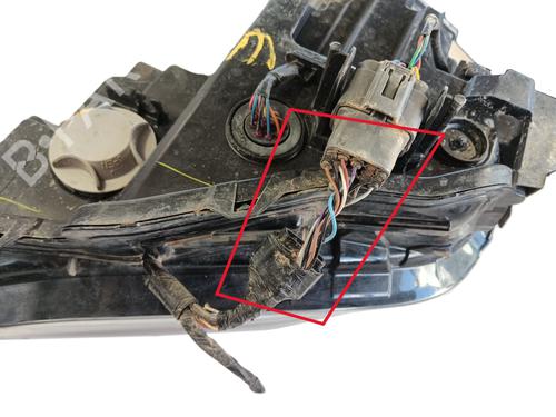 Right headlight MAZDA 3 Hatchback (BP) 2.0 SKYACTIV-G M Hybrid | BP32298207C29 