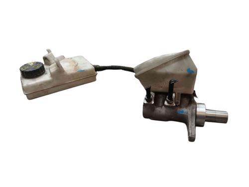 Used Brake master cylinder Brake master cylinder 37535682 37535682