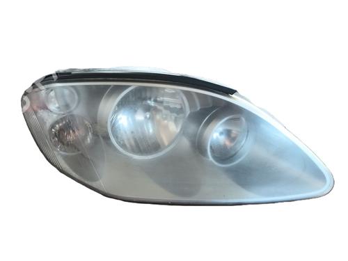 Used Right headlight SSANGYONG RODIUS I 2.7 Xdi (163 hp) 29254366