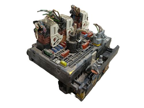 Used Fuse box Fuse box CITROËN C4 Picasso I MPV (UD_) 1.6 HDi 110 (112 hp) 33167047 33167047