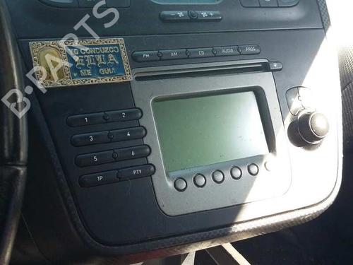 Radio SEAT TOLEDO III (5P2)  | BP5801268E6 