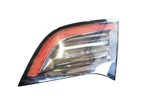 Højre baglygte bagklap TESLA MODEL Y (5YJY) [2019-2025]  26566274