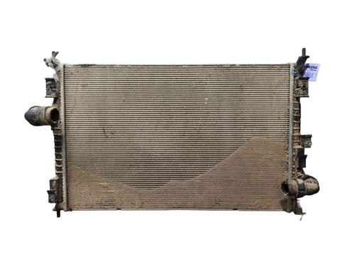 Used Water radiator Water radiator 37607209 37607209
