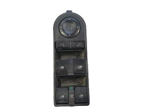 Used Left front window switch Left front window switch OPEL ZAFIRA / ZAFIRA FAMILY B (A05) 1.9 CDTI (M75) (120 hp) 34040932 34040932