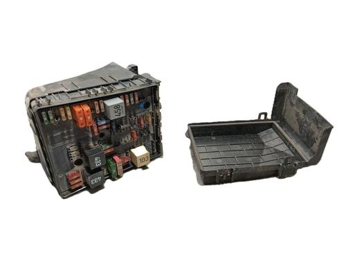 Used Fuse box VW CADDY III Box Body/MPV (2KA, 2KH, 2CA, 2CH) [2004-2016]  17860002