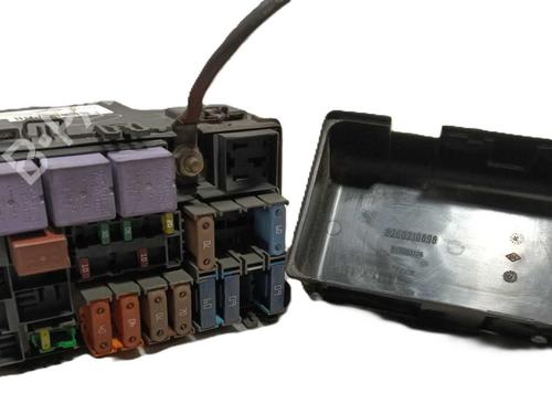 Used Fuse box Fuse box 22974910 22974910