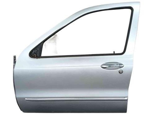 Used Left front door Left front door 37258008 37258008