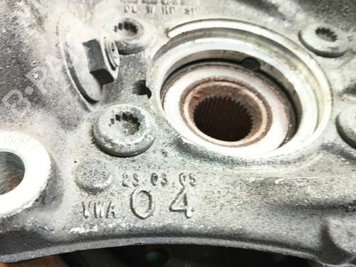 Left front steering knuckle VW PASSAT B6 (3C2) 2.0 TDI 16V | BP9704881M25 