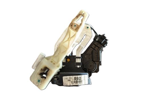 Rear right lock KIA CARENS III MPV (UN) 2.0 CRDi 115 | BP30168646C99