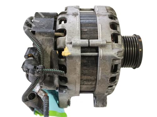 Used Alternator OPEL CROSSLAND X / CROSSLAND (P17, P2QO) 1.2 (75) (110 hp) 31831681