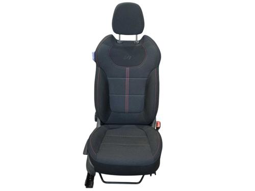 right-front-seat-hyundai-i30-pde-pd-pden-2016-39685163 main image