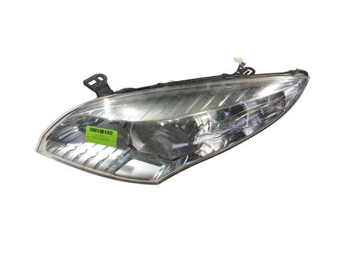 Lyskaster venstre Lyskaster venstre RENAULT MEGANE III Hatchback (BZ0/1_, B3_) 1.5 dCi (106 hp) 36642571 36642571