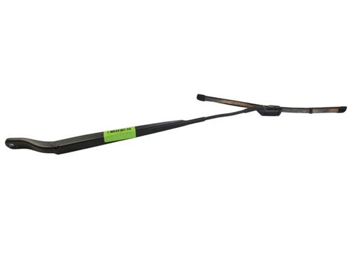 Used Front windshield wiper arm Front windshield wiper arm PEUGEOT 2008 II (UD_, US_, UY_, UJ_, UR_, UC_) 1.2 PureTech 130 (USHNS, URHNS) (130 hp) 34185670 34185670