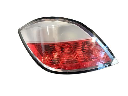 Used Left taillight Left taillight OPEL ASTRA H (A04) 1.6 (L48) (105 hp) 33543626 33543626