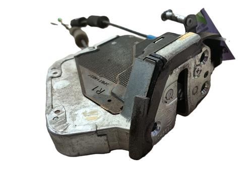 Højre bagtil lås LEXUS IS II (_E2_) 220d (ALE20) (177 hp) 32778885