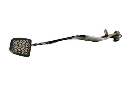 Used Break pedal Break pedal TOYOTA YARIS (_P9_) 1.0 VVT-i (KSP90_, KSP90R) (69 hp) 10413402 10413402