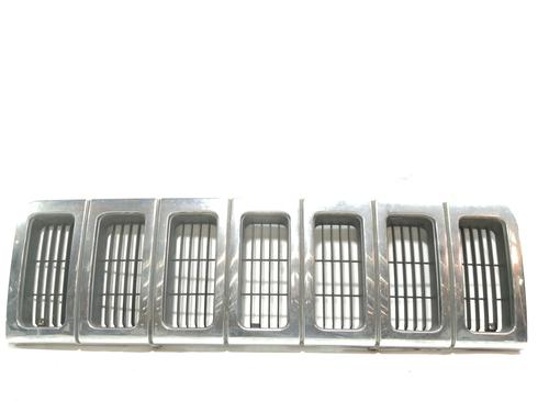 Grille JEEP GRAND CHEROKEE II (WJ, WG) 2.7 CRD Laredo 55055059