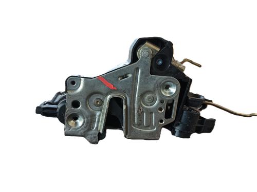 Front left lock MERCEDES-BENZ CLK (C208) CLK 230 Kompressor (208.347) | BP29919572C98