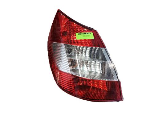 Used Left taillight Left taillight 37489234 37489234