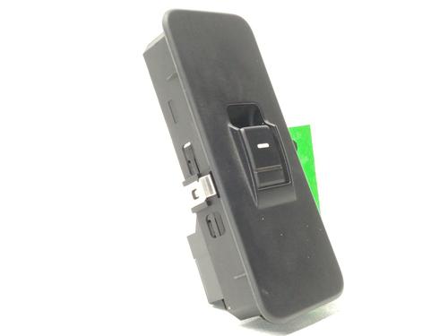 Used Right rear window switch LAND ROVER RANGE ROVER SPORT I (L320) 3.6 D 4x4 (272 hp) 8331398