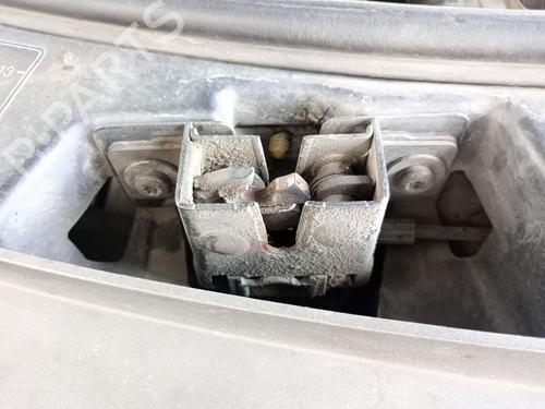 Hood lock LAND ROVER RANGE ROVER SPORT I (L320) 2.7 D 4x4 | BP20335949C133 