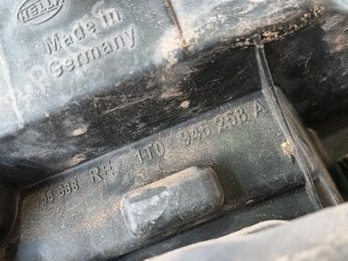 Right taillight VW TOURAN (1T1, 1T2) 1.9 TDI | BP30103390C35