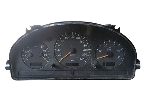 Used Instrument cluster MERCEDES-BENZ M-CLASS (W163) ML 270 CDI (163.113) (163 hp) 27511843