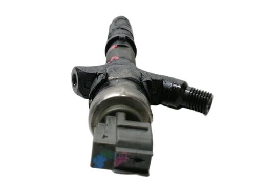 Injector TOYOTA AVENSIS (_T22_) 2.0 D-4D (CDT220_, CDT220R) | BP13385978M100 