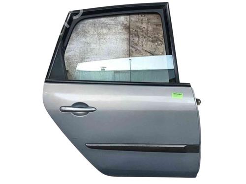 Used Right rear door Right rear door 37067404 37067404