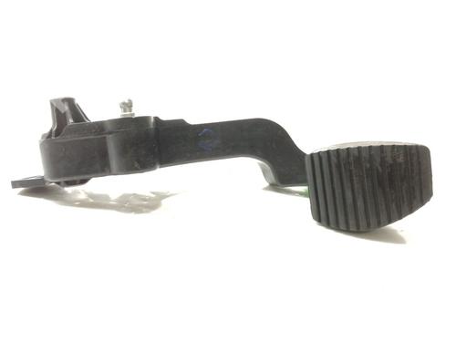 clutch-pedal-peugeot-2008-i-cu_-16-hdi-2013-8766916 main image