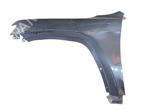Used Left front fenders JEEP GRAND CHEROKEE IV (WK, WK2) 6.2 i V8 4x4 (710 hp) 28021583