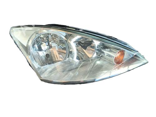 Used Right headlight FORD FOCUS I (DAW, DBW) 1.8 TDCi (100 hp) 30109090