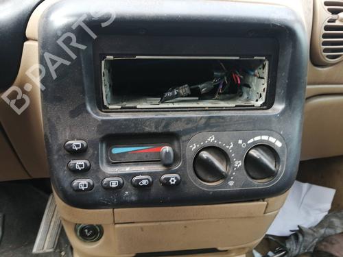 Climate control CHRYSLER VOYAGER / GRAND VOYAGER III (GS_, NS_) 2.5 TD | BP13626504I5 