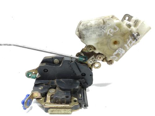 Used Front right lock NISSAN ALMERA TINO (V10) [1998-2006]  6270872