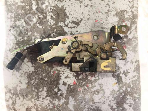 Used Front right lock Front right lock SMART CITY-COUPE (450) 0.6 (S1CLA1, 450.341) (55 hp) 36771945 36771945