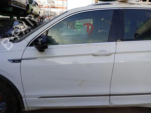Used Left front door VW TIGUAN (AD1, AX1) 1.5 TSI (150 hp) 31215722