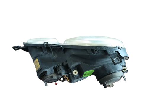 Right headlight VW POLO IV (9N_, 9A_) 1.4 16V | BP29821506C29 